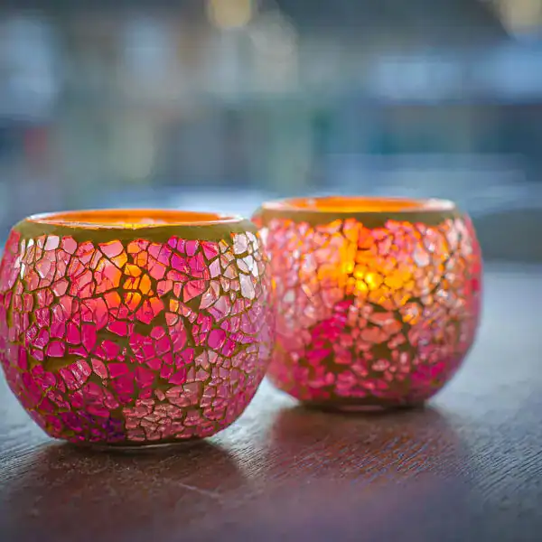 2 Waxinelichthouder mozaïek rose met brandede led kaarsjes