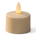Pojedynczy wodoodporny LED tealight DORSETTO IP68 w kolorze ciepłej bieli, realistyczny płomień, białe tło